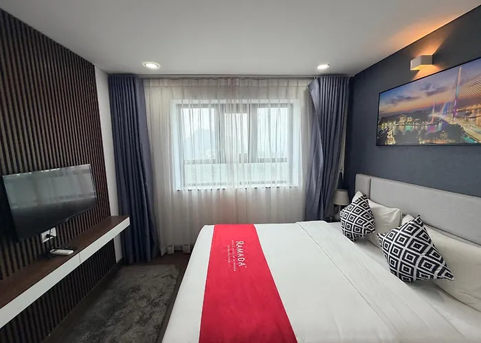 2br - Spacious & Modern - Near Center Căn hộ