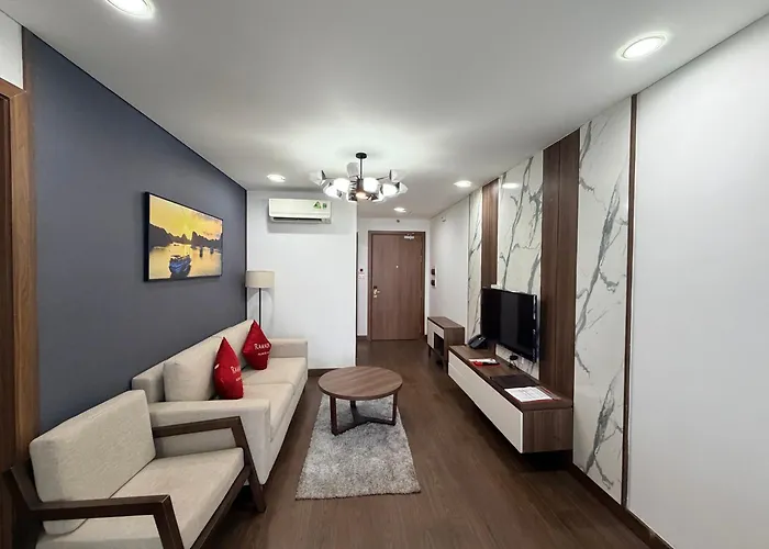 2br - Spacious & Modern - Near Center Hạ Long