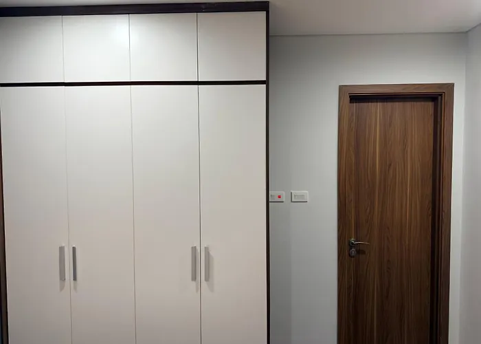 Căn hộ 2br - Spacious & Modern - Near Center Hạ Long